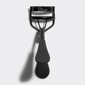 DIOR BACKSTAGE - EYELASH CURLER ~ Eyelash curler - ultra-smooth squeeze - instant perfect curl